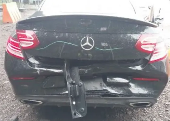 Mercedes C 2L 2017 Тбилиси