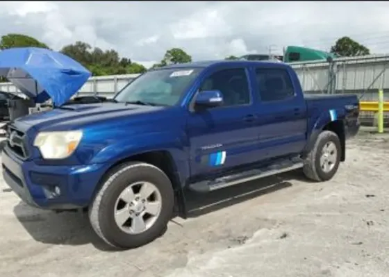 Toyota Tacoma 4L 2015 Тбилиси