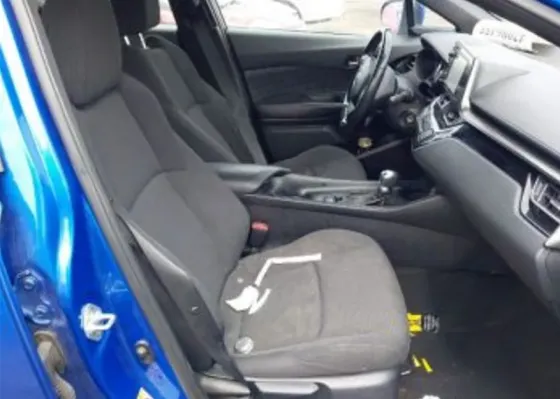 Toyota C-HR 2L 2018 Тбилиси