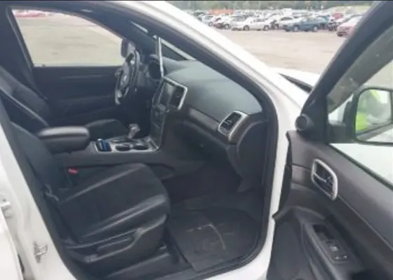 Jeep Grand Cherokee 2017 Тбилиси