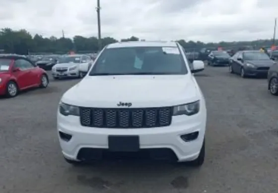 Jeep Grand Cherokee 2017 Тбилиси