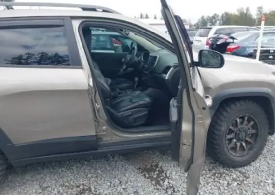 Jeep Cherokee 2017 Тбилиси