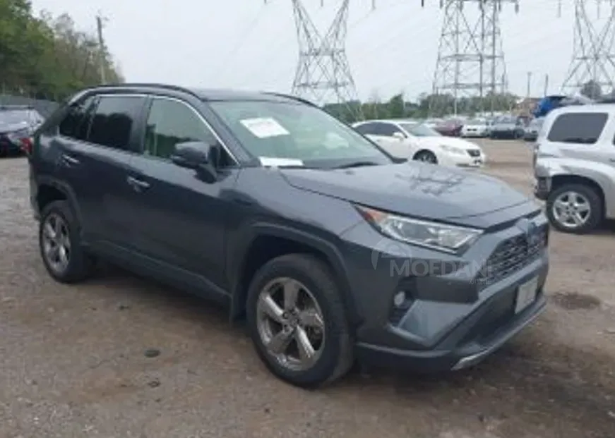 Toyota RAV4 2.5L 2020 Тбилиси - изображение 2