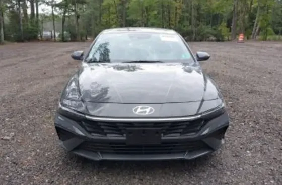 Hyundai Elantra 2025 Тбилиси