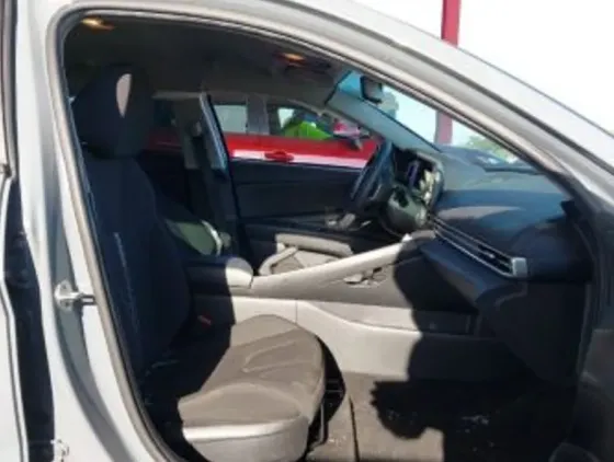 Hyundai Elantra 2022 Тбилиси