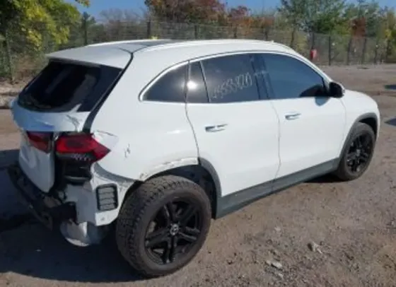 Mercedes GLA 2L 2021 Тбилиси