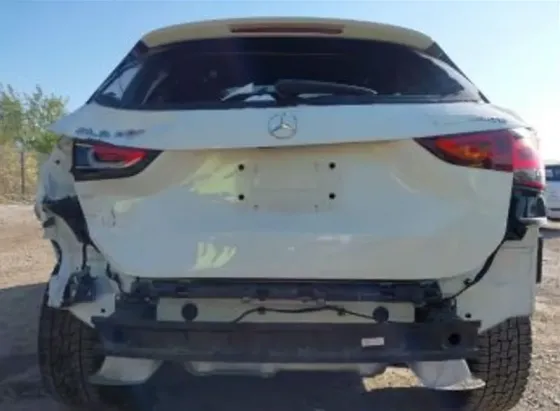 Mercedes GLA 2L 2021 Тбилиси