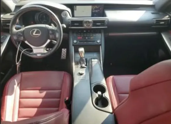 Lexus IS 2017 Тбилиси