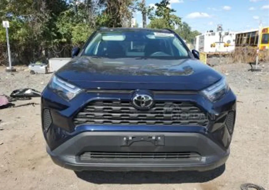 Toyota RAV4 2.5L 2023 Тбилиси - изображение 1