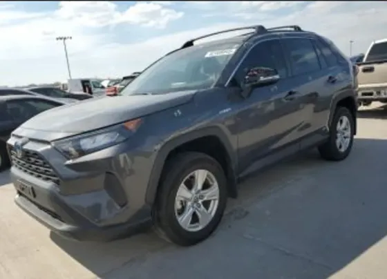 Toyota RAV4 2.5L 2021 Тбилиси
