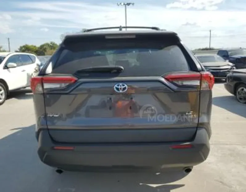 Toyota RAV4 2.5L 2021 Тбилиси - изображение 5
