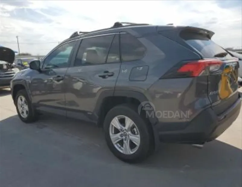 Toyota RAV4 2.5L 2021 Тбилиси - изображение 3