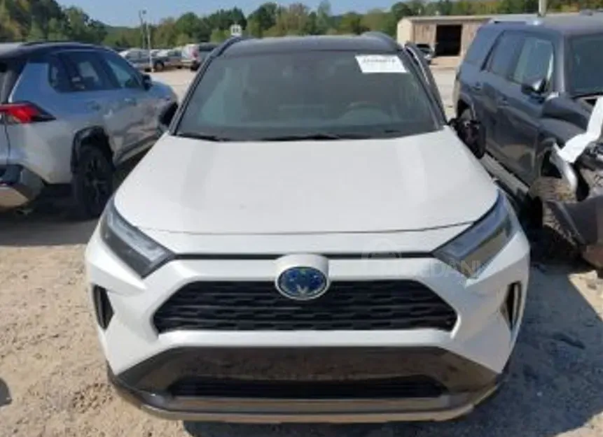 Toyota RAV4 2.5L 2024 Тбилиси - изображение 1