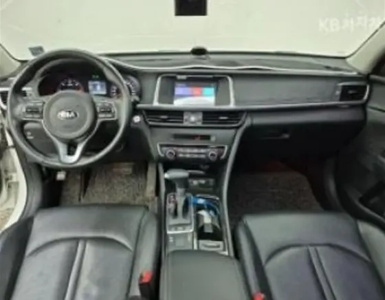 Kia K5 2016 Тбилиси