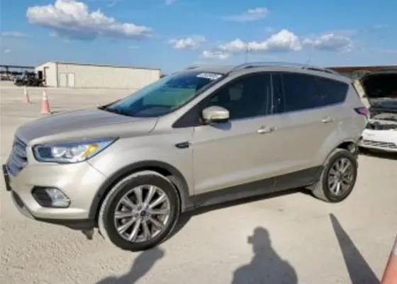 Ford Escape 2L 2018 Тбилиси