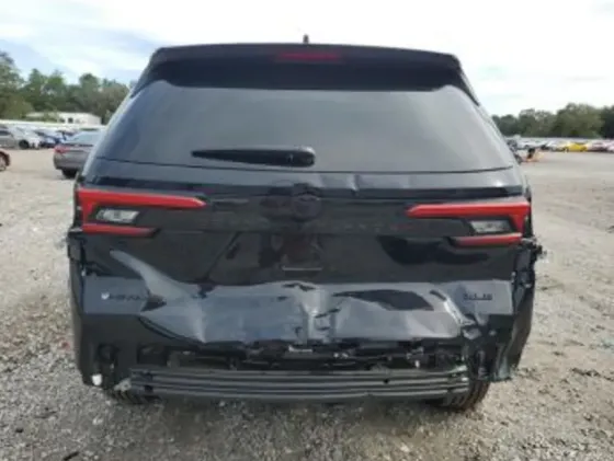 Toyota Highlander 2.5L 2024 Тбилиси