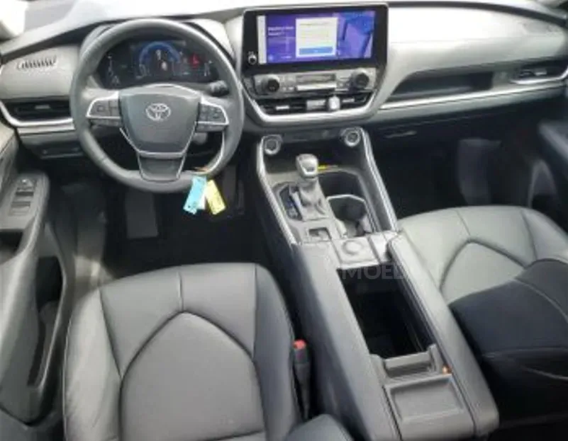 Toyota Highlander 2.5L 2024 Тбилиси - изображение 7