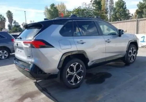 Toyota RAV4 2.5L 2025 Тбилиси