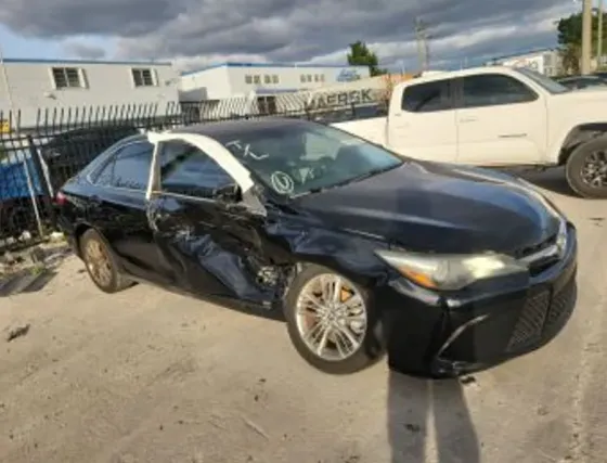 Toyota Camry 2.5L 2016 Тбилиси
