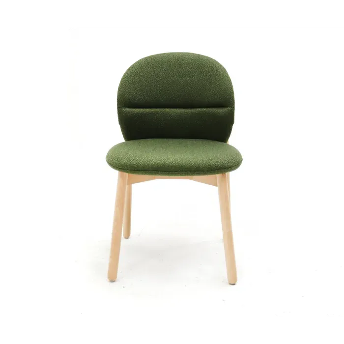 Продается стул из зеленой ткани с деревянными деталями. Тбилиси - изображение 1