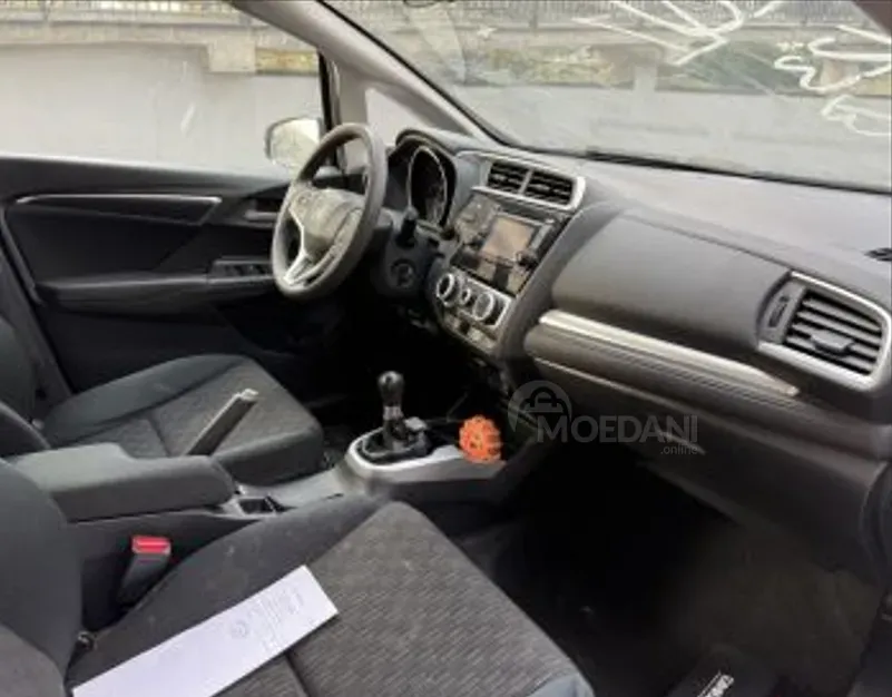 Honda Fit 2015 Тбилиси - изображение 6