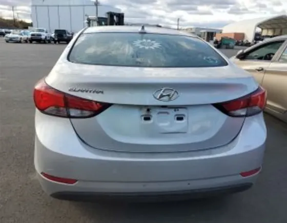 Hyundai Elantra 2015 Тбилиси