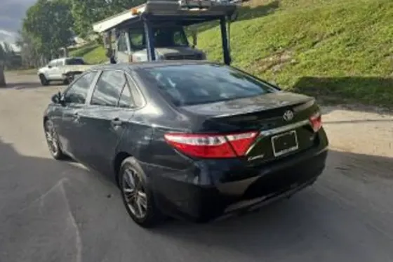 Toyota Camry 2.5L 2016 Тбилиси
