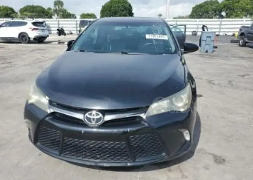 Toyota Camry 2.5L 2016 Тбилиси - изображение 1