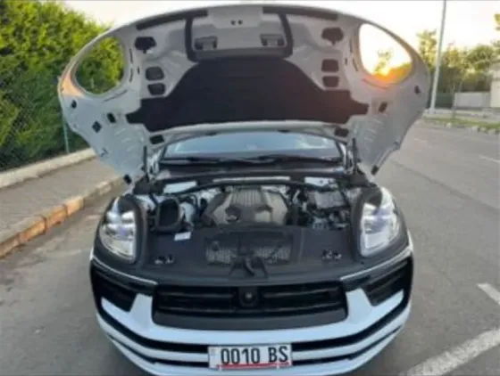 Porsche Macan 2024 Тбилиси