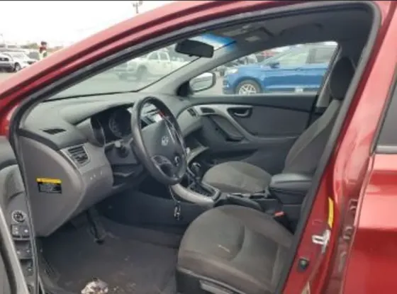 Hyundai Elantra 2015 Тбилиси