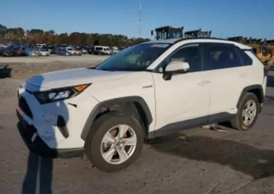 Toyota RAV4 2.5L 2019 Тбилиси