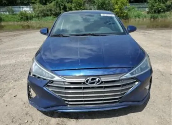 Hyundai Elantra 2019 Тбилиси