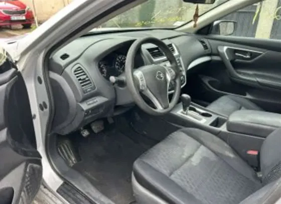 Nissan Altima 2016 Тбилиси