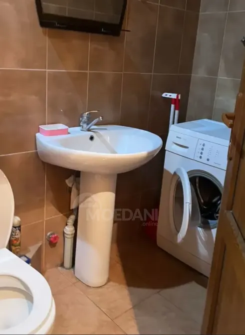 Сдам 2-комн. квартиру 38м² 5/5 эт. Тбилиси - изображение 5