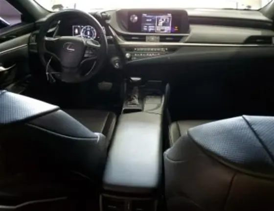 Lexus ES 2021 Тбилиси