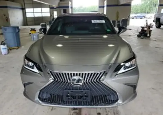 Lexus ES 2021 Тбилиси