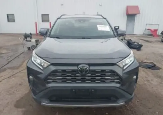 Toyota RAV4 2.5L 2020 Тбилиси