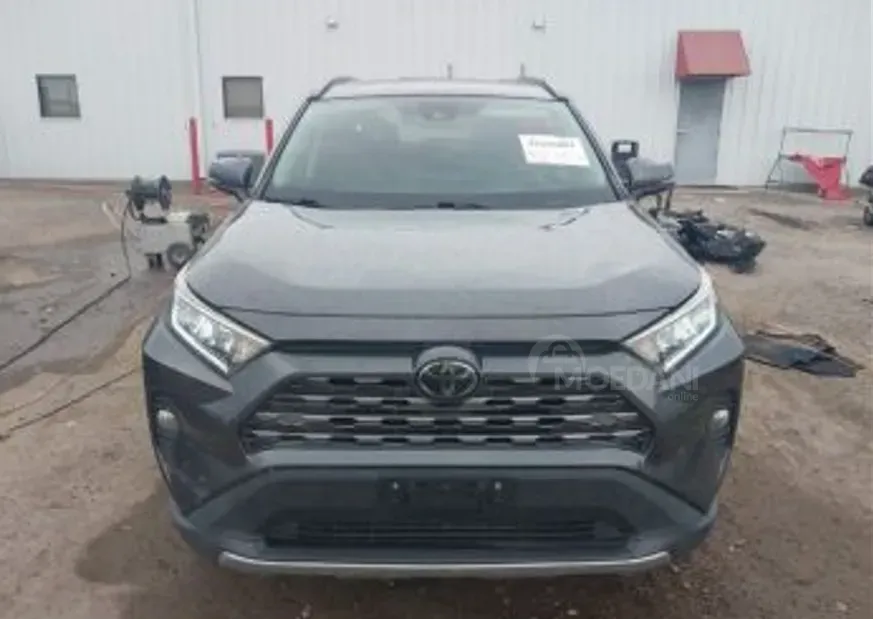 Toyota RAV4 2.5L 2020 Тбилиси - изображение 1