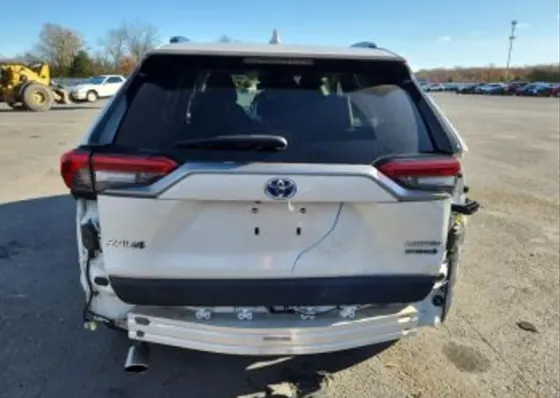 Toyota RAV4 2.5L 2020 Тбилиси