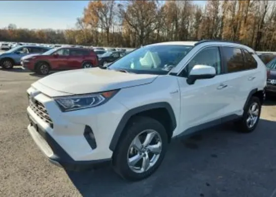 Toyota RAV4 2.5L 2020 Тбилиси