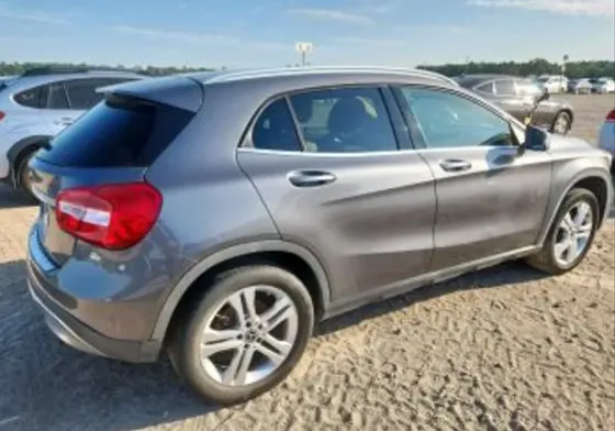 Mercedes GLA 2L 2018 Тбилиси