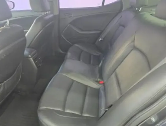 Kia K5 2015 Тбилиси