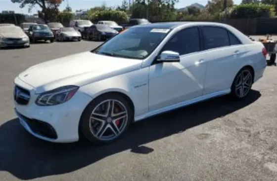 Mercedes E 5.5L 2014 Тбилиси