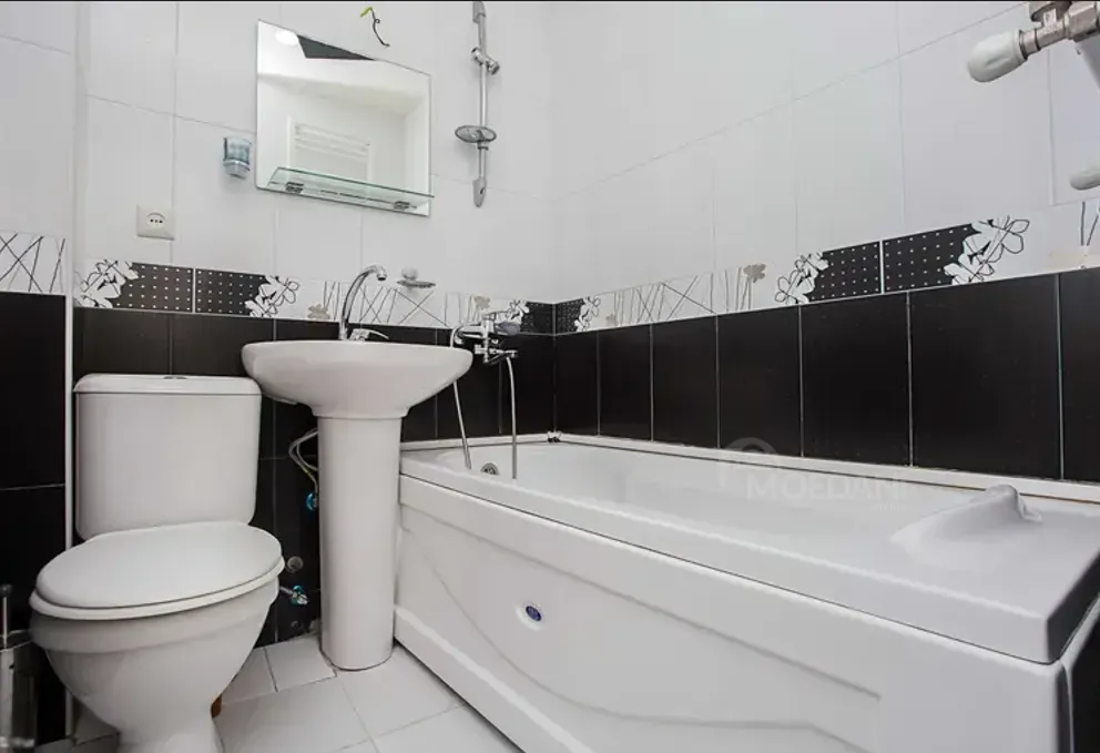 Apartments For Rent two-room 70м² 5/7 floor Tbilisi - photo 5