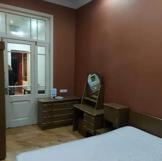 Apartments For Rent two-room 40м² 2/4 floor Tbilisi