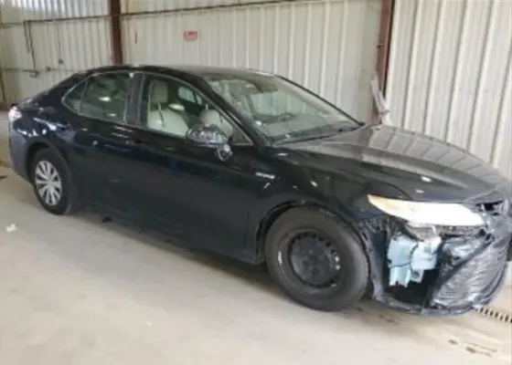 Toyota Camry 2.5L 2018 Тбилиси