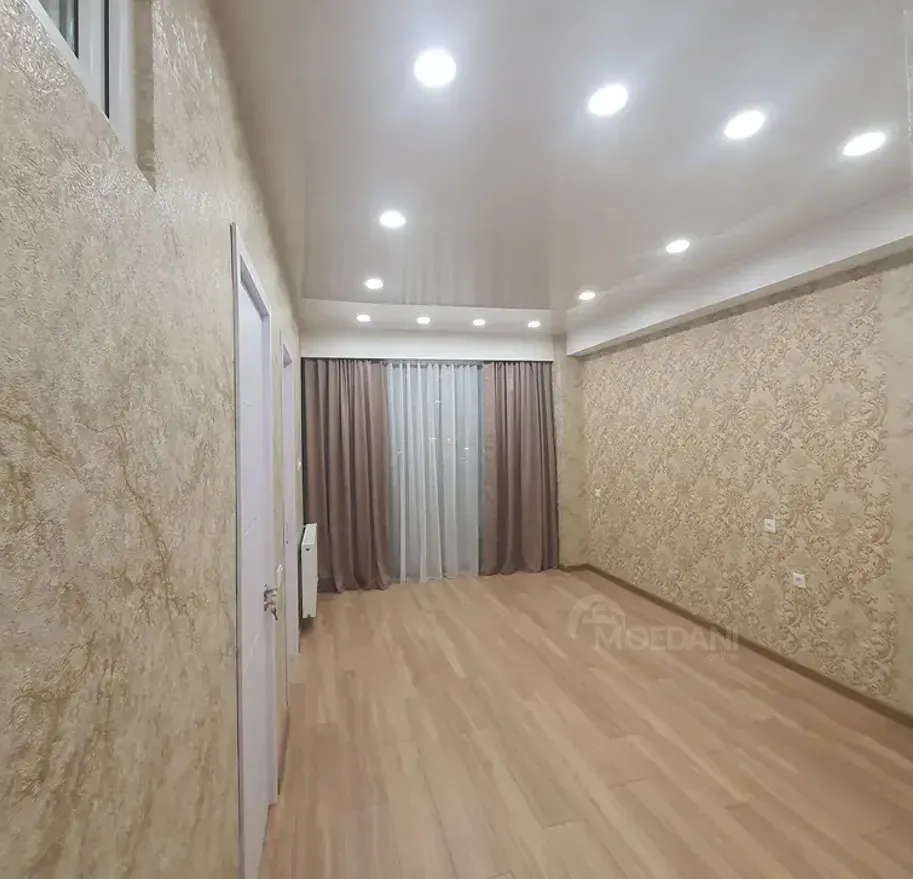 Apartments For Sale three-room 58м² 4/8 floor Tbilisi - photo 3