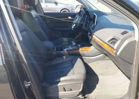Audi Q5 2018 Тбилиси