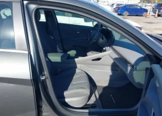 Hyundai Elantra 2024 Тбилиси