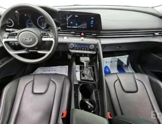 Hyundai Elantra 2021 Тбилиси